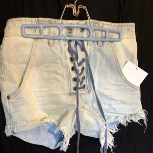 One Teaspoon Super Freaks